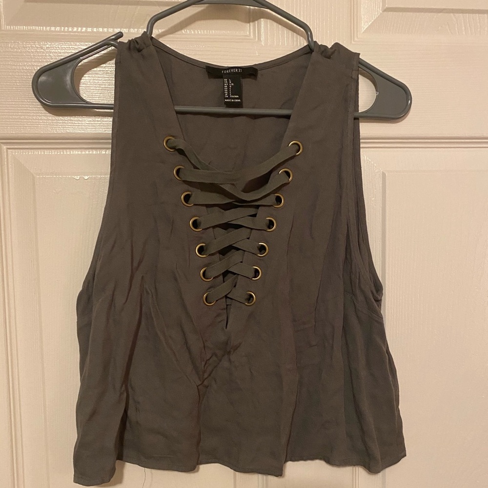 Forever 21 green crop top